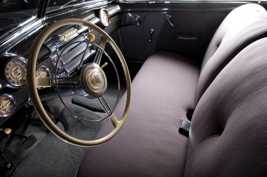  Buick Roadmaster Sedanet 1947 года  (фото 3 из 4)